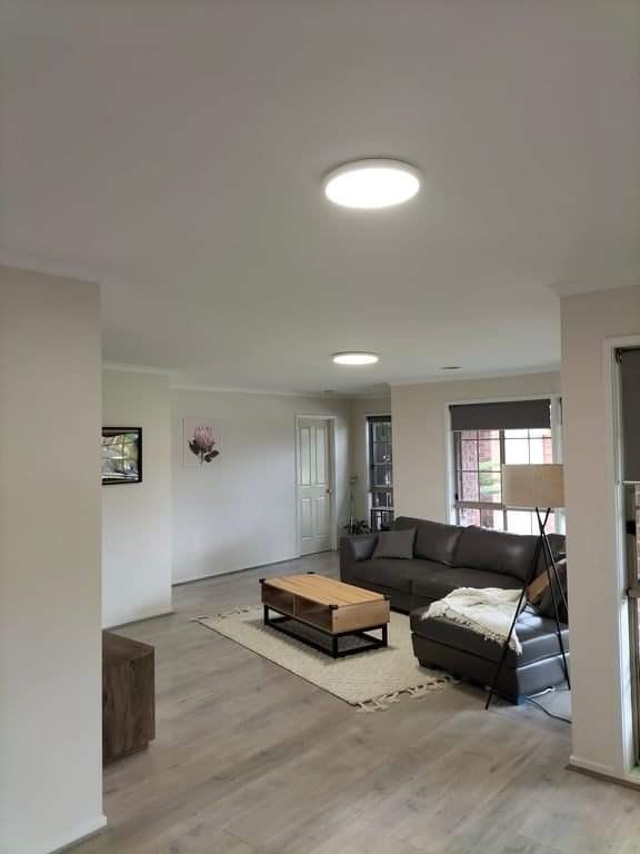2 Oakwood Court, Hillside, VIC 3037 - Thumbnail 1 - 15/11/2021