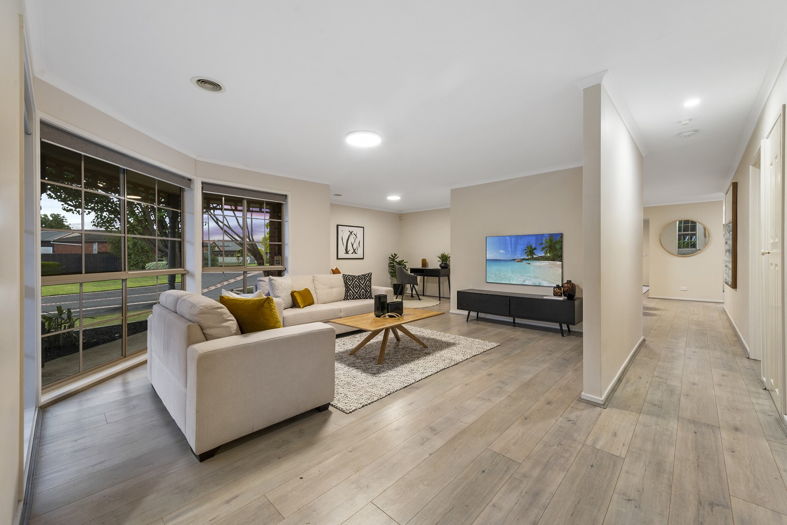 2 Oakwood Court, Hillside, VIC 3037, Hillside - Thumbnail 3