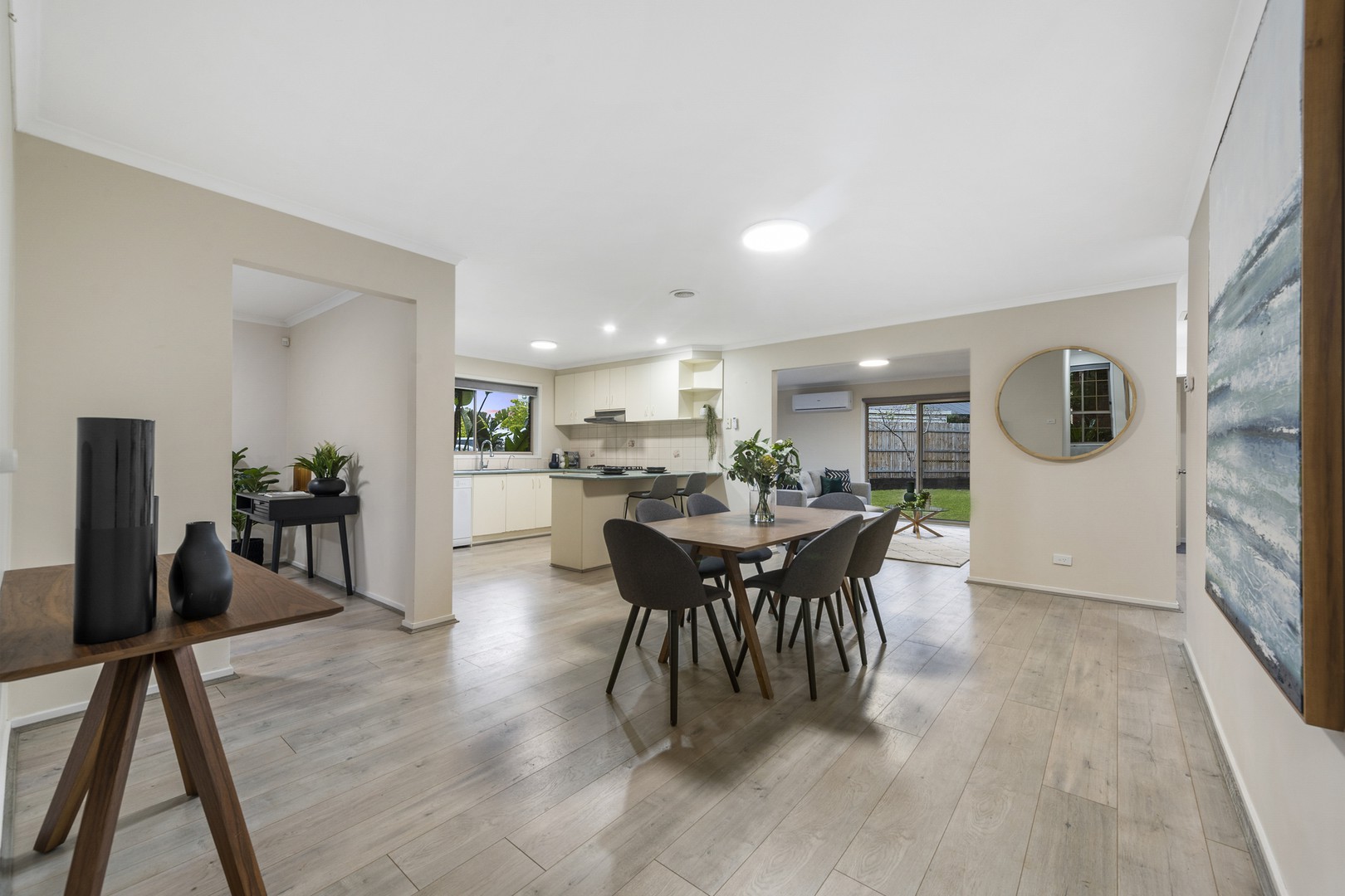 2 Oakwood Court, Hillside, VIC 3037, Hillside - Thumbnail 8