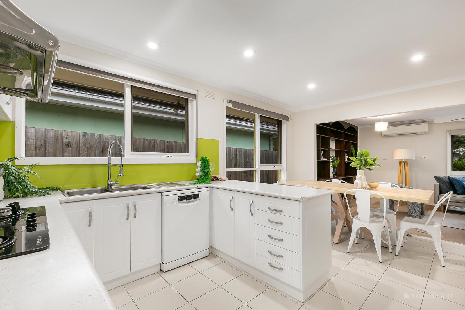2 Odette Court, Ringwood East, VIC 3135, Ringwood East - Thumbnail 3