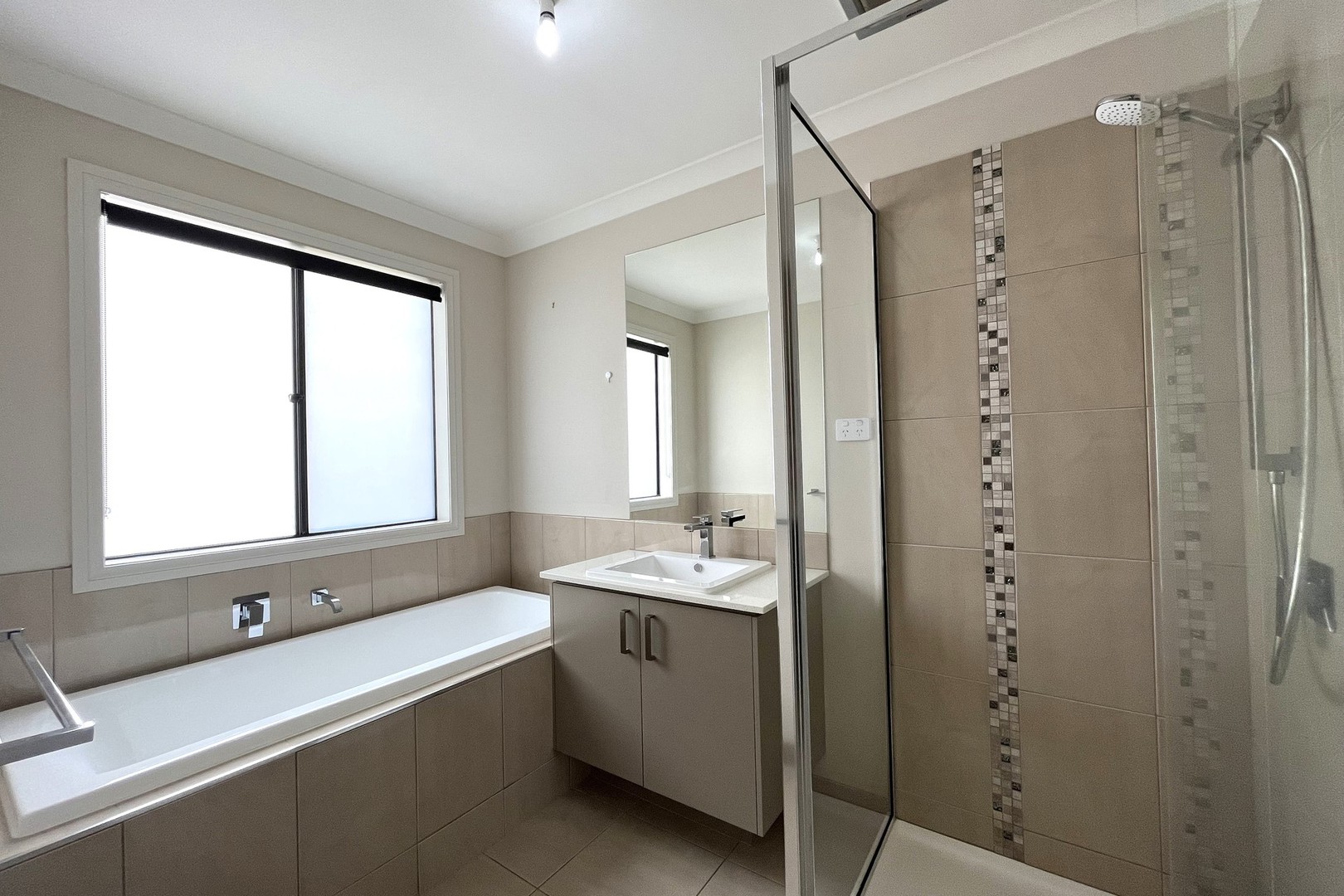 2 Orchard Court, Drouin, VIC 3818, Drouin - Thumbnail 8