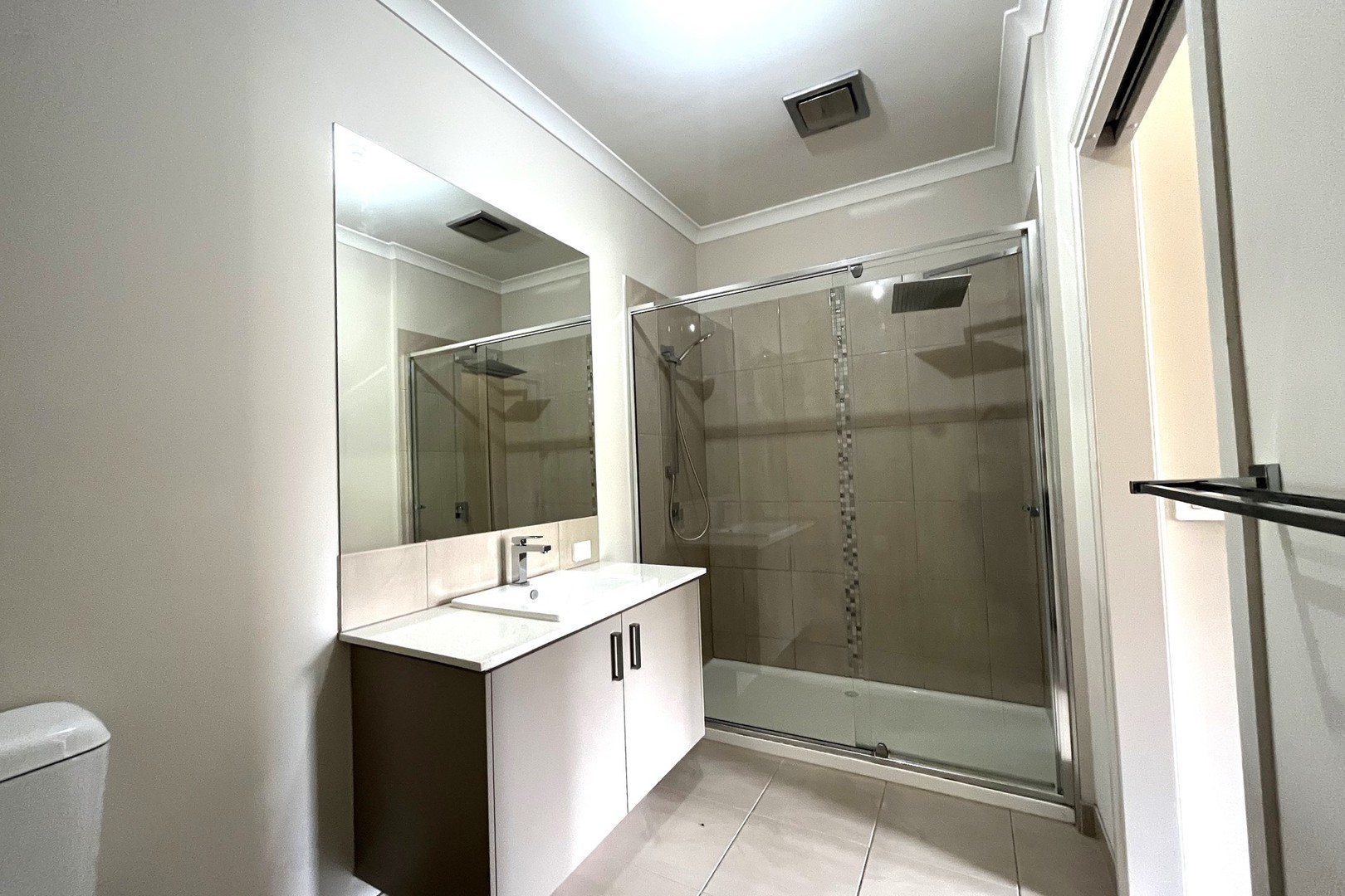 2 Orchard Court, Drouin, VIC 3818, Drouin - Thumbnail 7