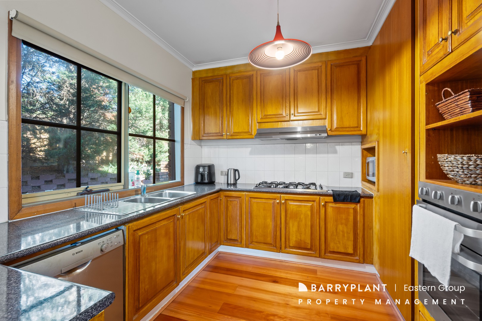 2 Paisley Close, Templestowe, VIC 3106 - Thumbnail 2 - 03/06/2026