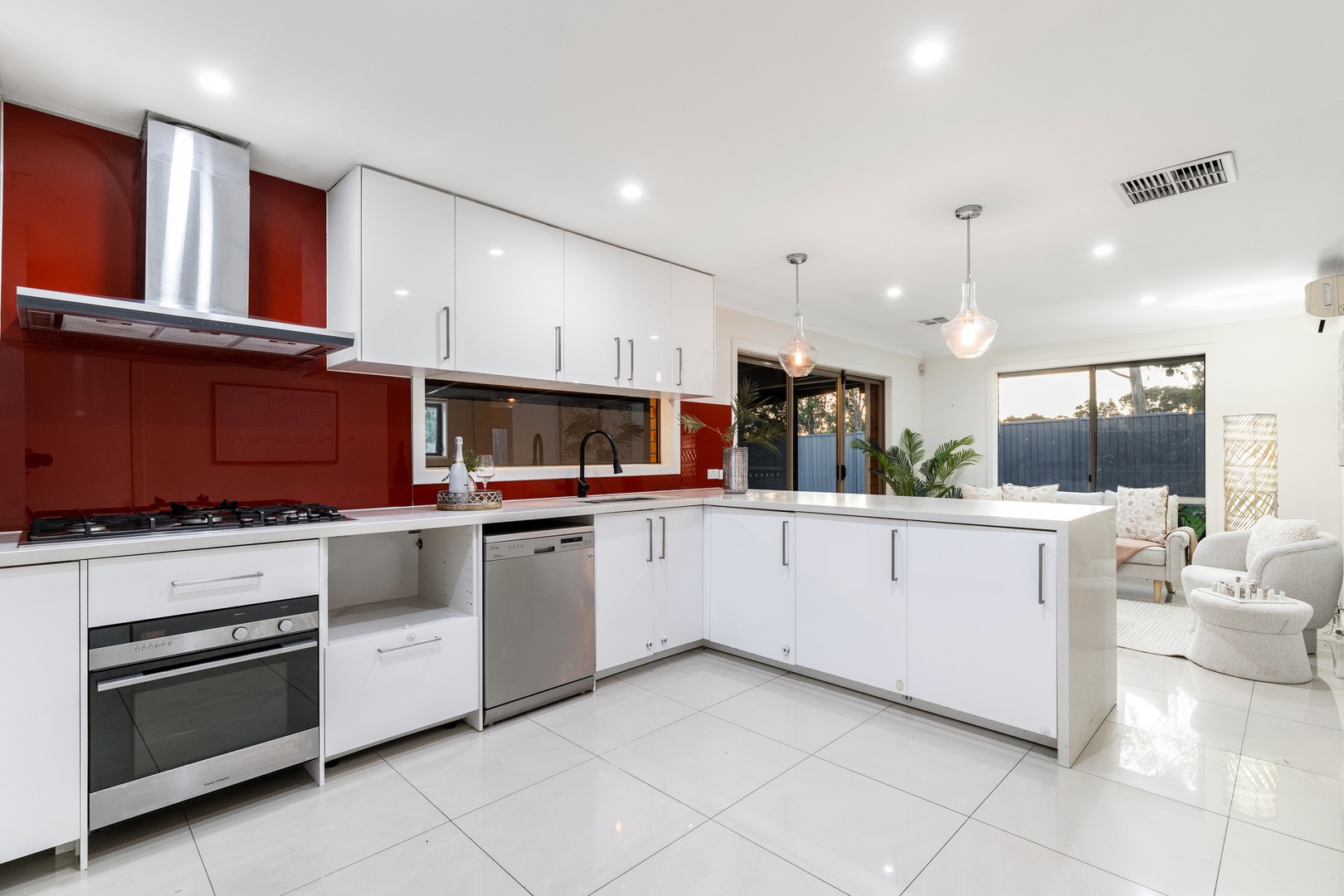 2 Palmer Close, Rowville, VIC 3178, Rowville - Thumbnail 6
