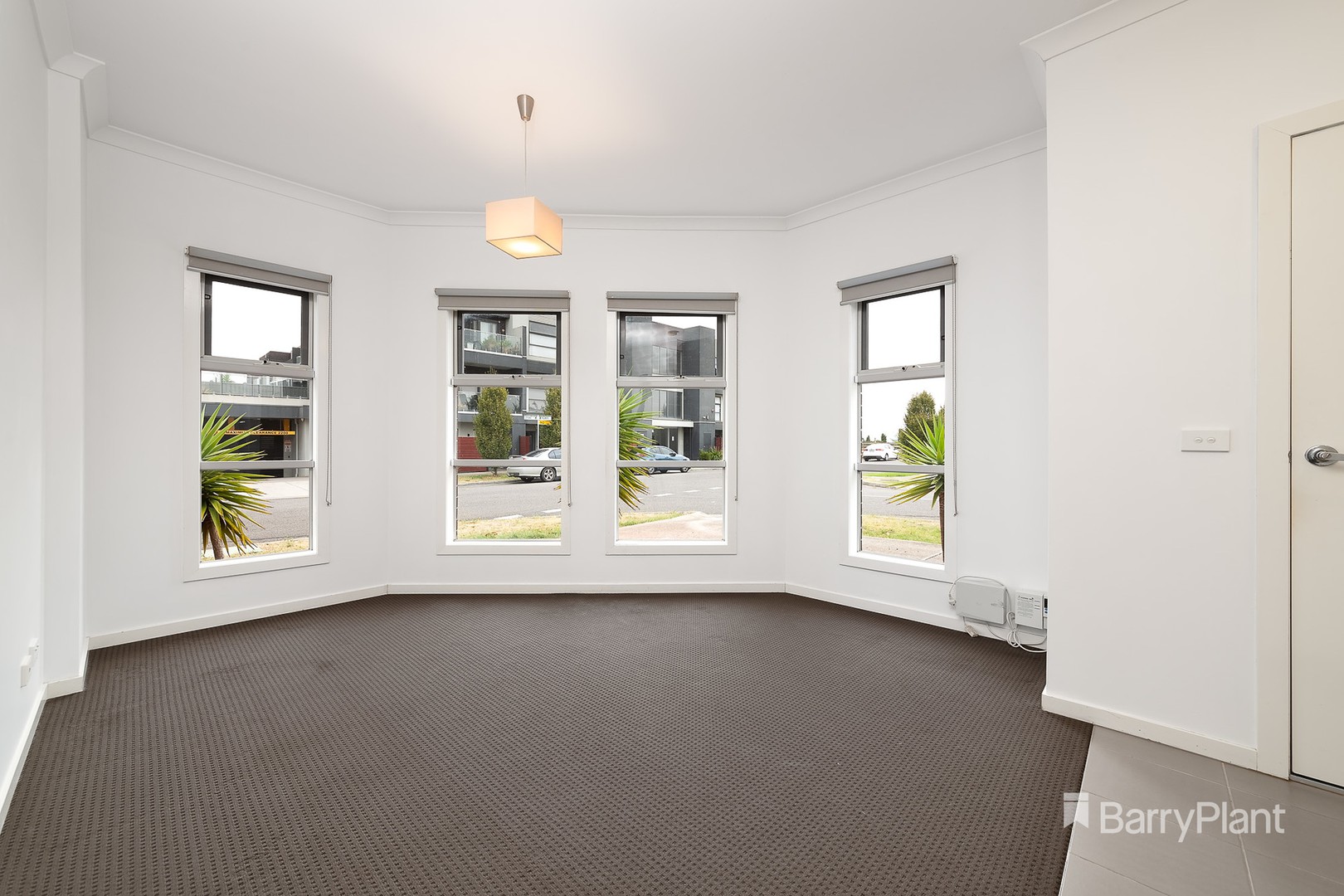 2 Palmero Street, Epping, VIC 3076, Epping - Thumbnail 3