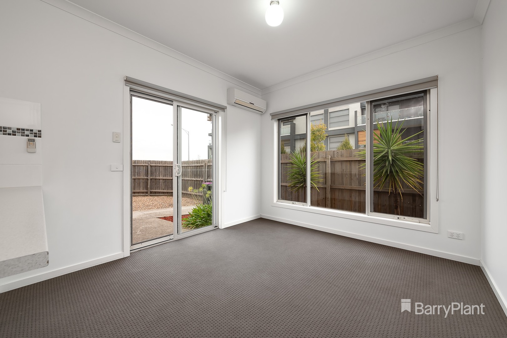 2 Palmero Street, Epping, VIC 3076, Epping - Thumbnail 5