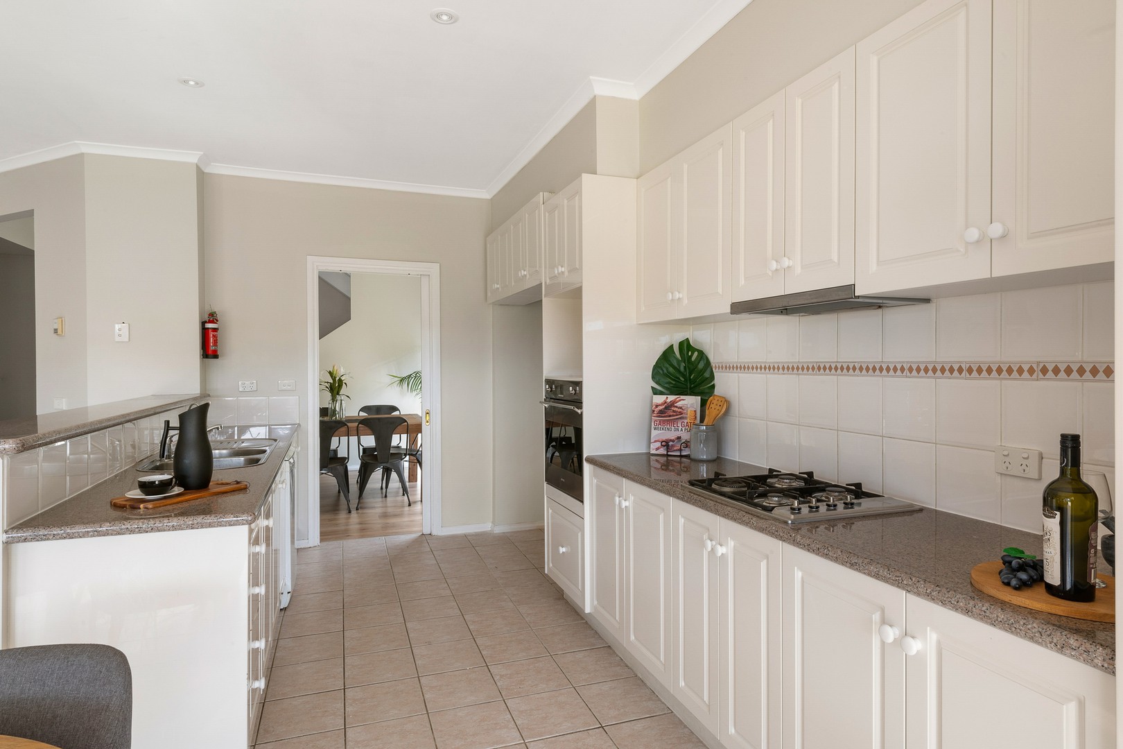 2 Palmerston Crescent, Taylors Lakes, VIC 3038, Taylors Lakes - Thumbnail 6