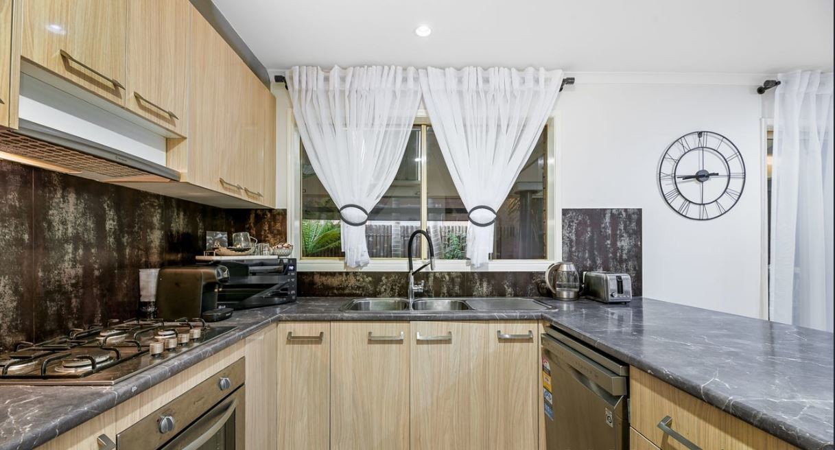 2 Parkside Mews, Cranbourne West, VIC 3977, Cranbourne West - Thumbnail 4