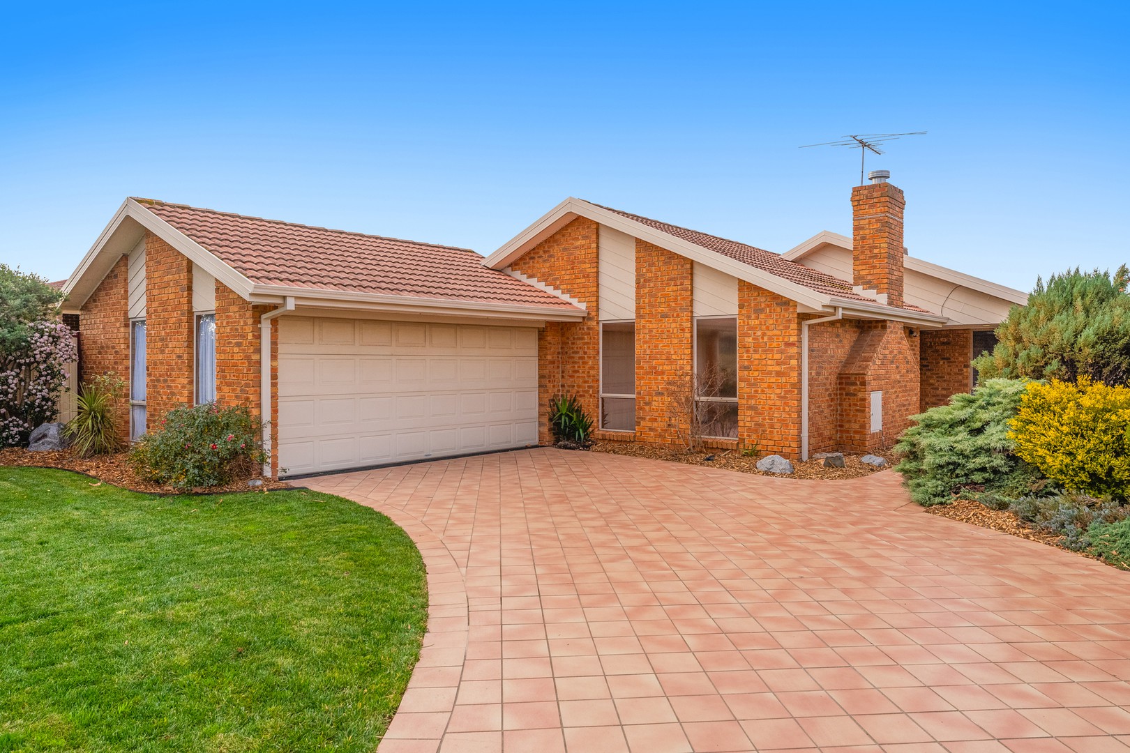 2 Parrakeet Court, Taylors Lakes, VIC 3038, Taylors Lakes - Image 1
