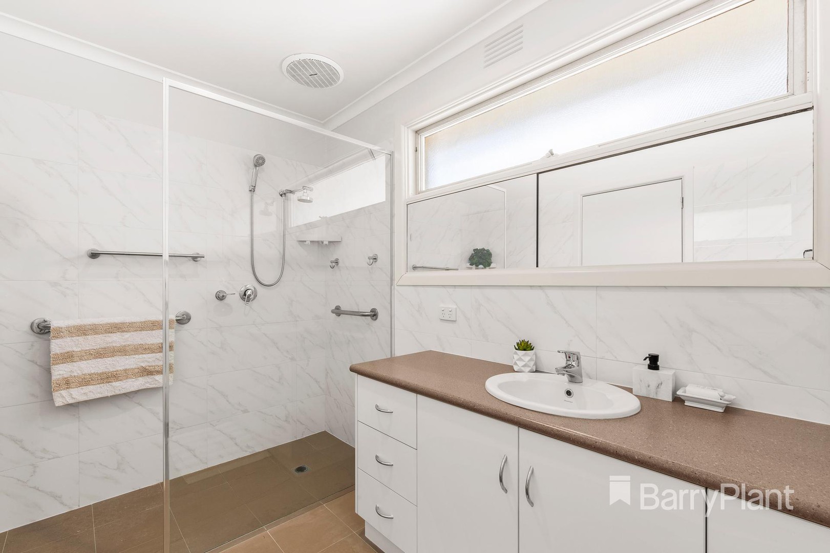 2 Pavey CourtMacleod, VIC 3085, Macleod - Thumbnail 5