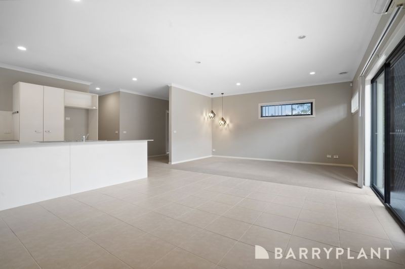 2 Penley Lane, Sandhurst, VIC 3977 - Thumbnail 1 - 16/05/2025