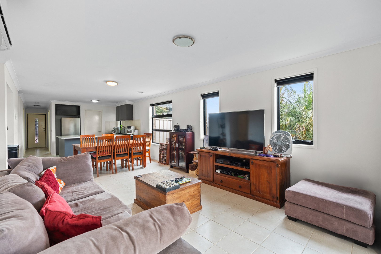 2 Peppermint Lane North, Melton, VIC 3337, Melton - Thumbnail 6