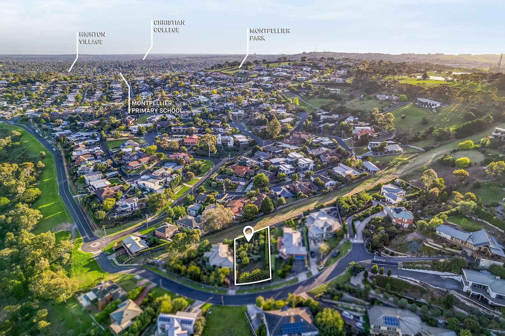 2 Pinnacle Close, Highton, VIC 3216, Highton - Thumbnail 5