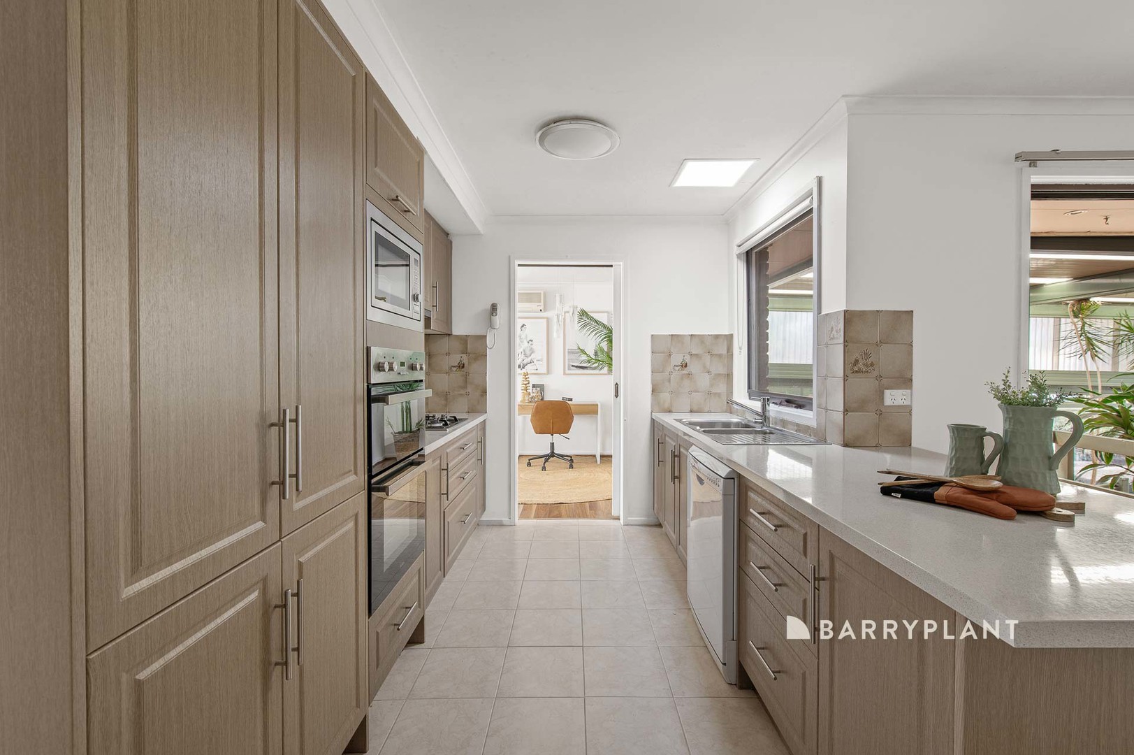 2 Poorinda Rise, Narre Warren, VIC 3805, Narre Warren - Thumbnail 5