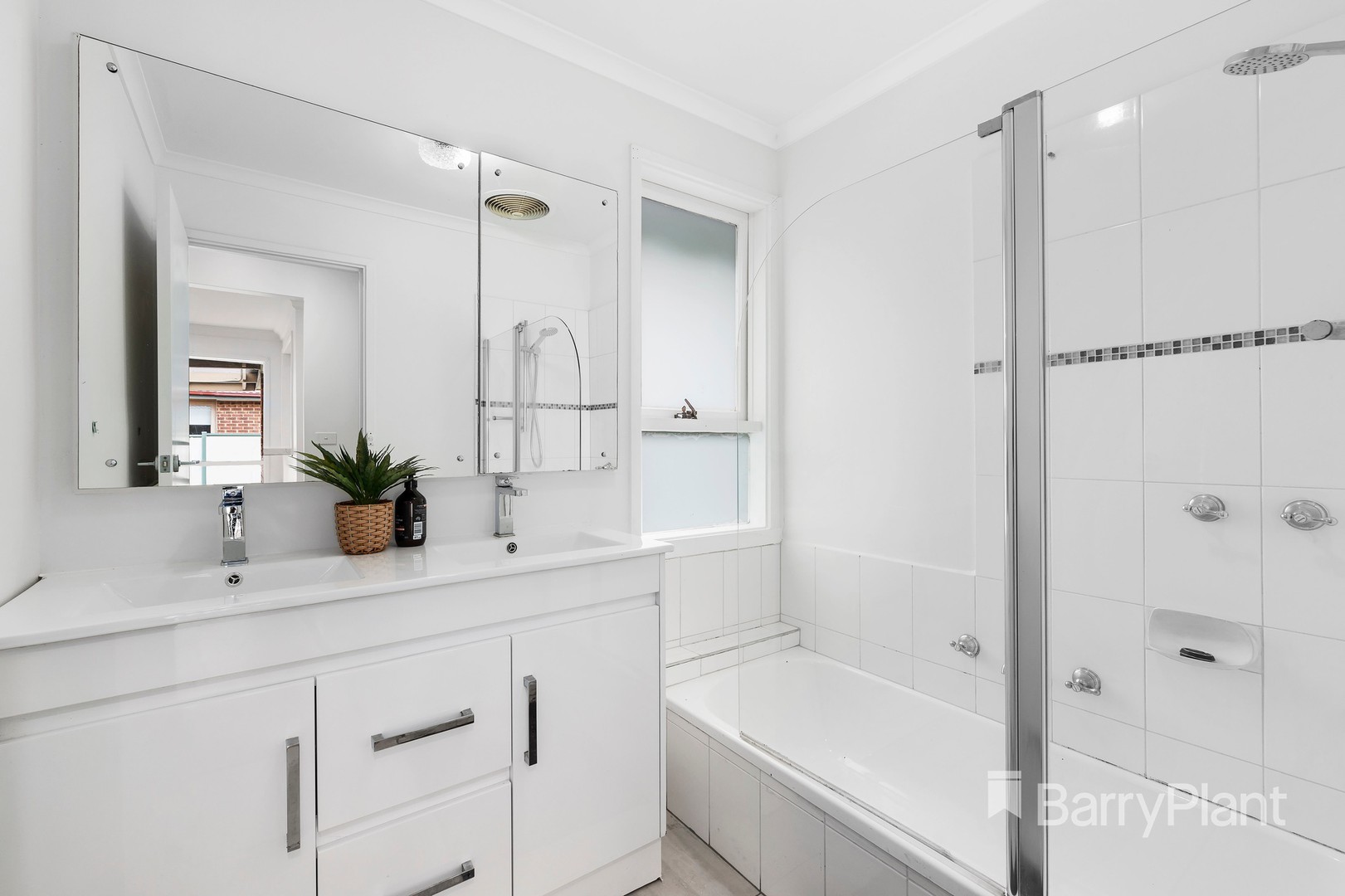 2 Poseidon Close, Mill Park, VIC 3082, Mill Park - Thumbnail 5