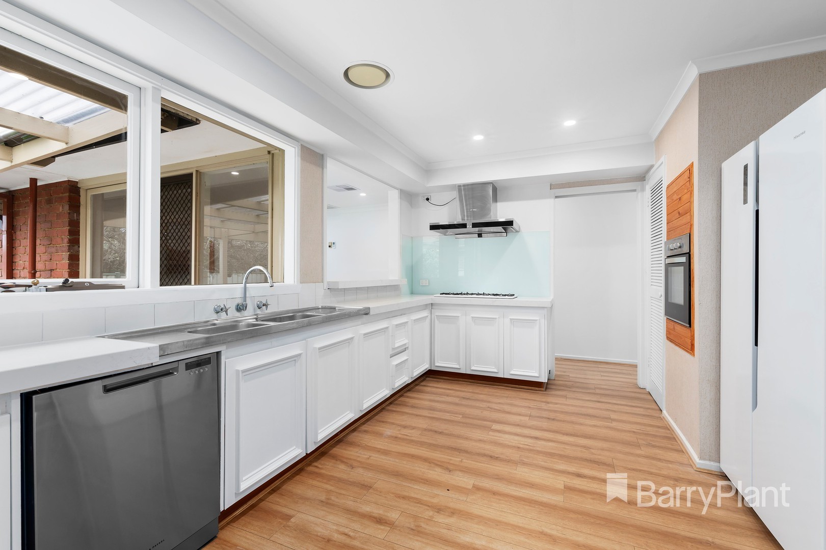 2 Poseidon Close, Mill Park, VIC 3082, Mill Park - Thumbnail 7