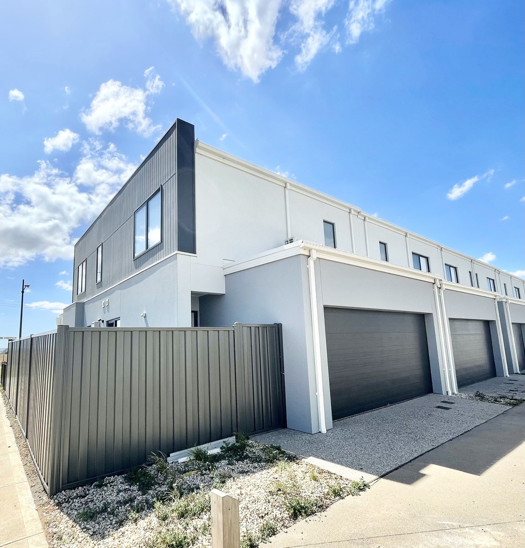 2 Pretty Walk, Fraser Rise, VIC 3336, Fraser Rise - Thumbnail 4