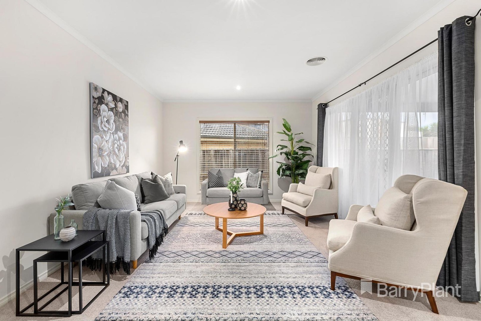 2 Princetown Drive, South Morang, VIC 3752, South Morang - Thumbnail 2