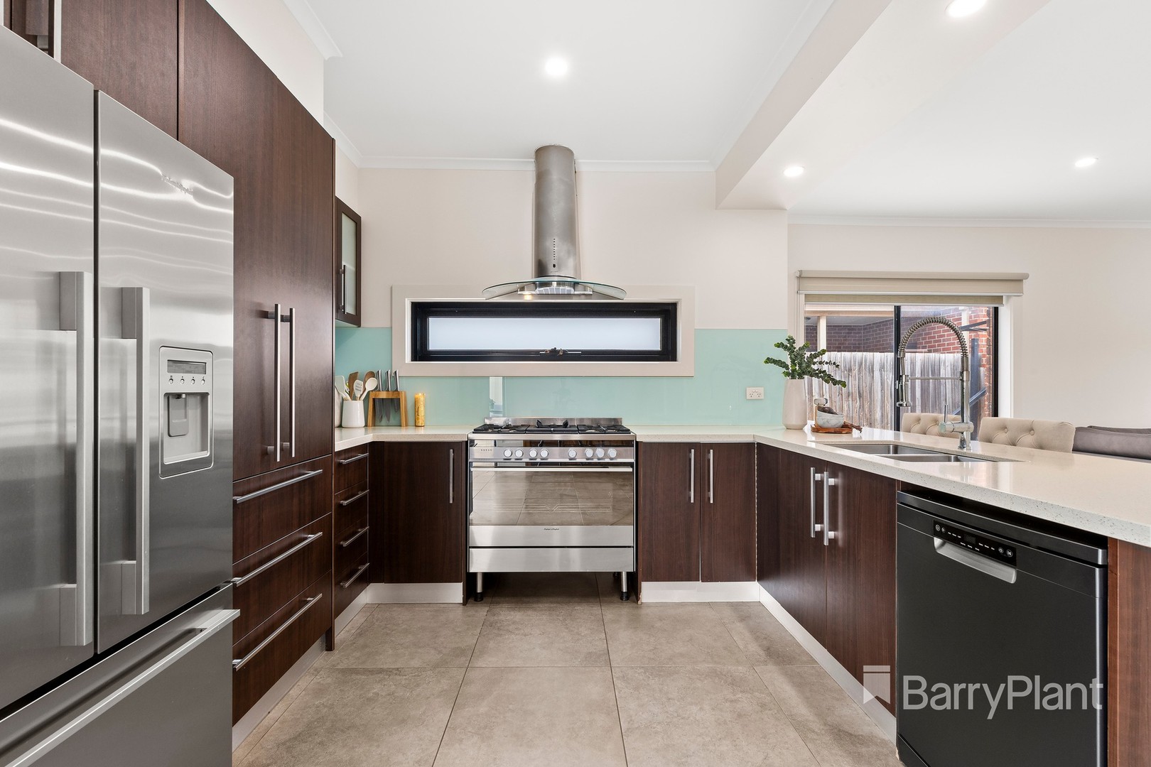 2 Pulford Crescent, Mill Park, VIC 3082, Mill Park - Thumbnail 4