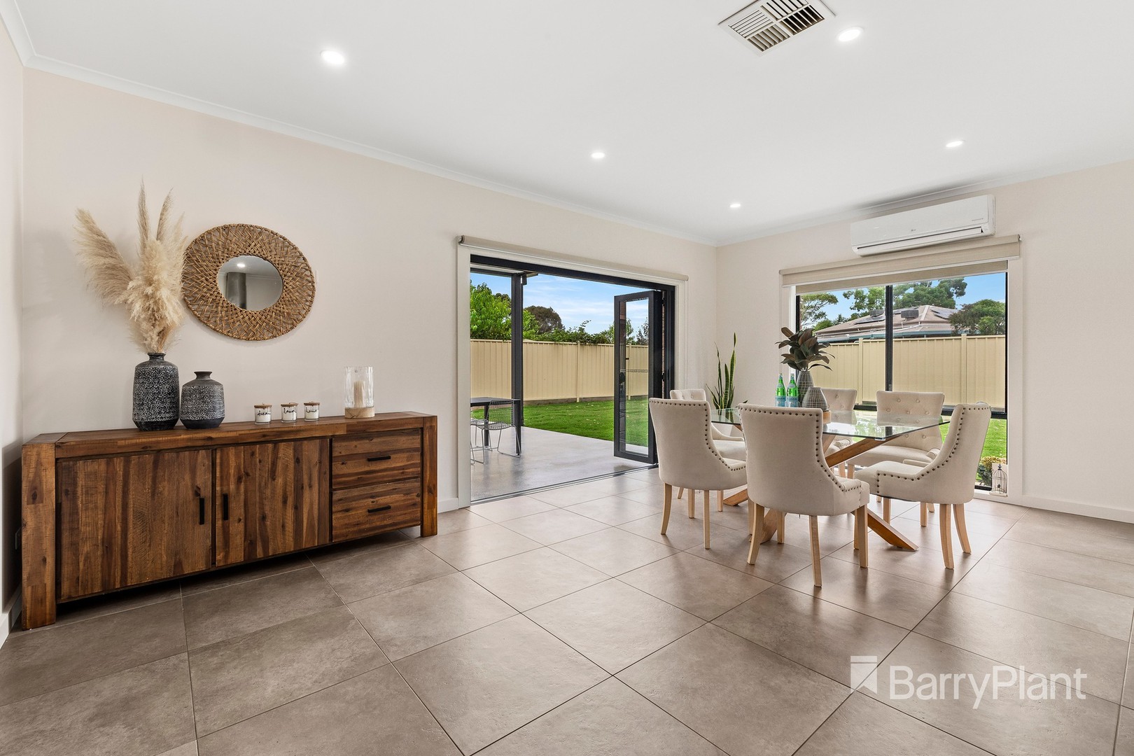 2 Pulford Crescent, Mill Park, VIC 3082, Mill Park - Thumbnail 5
