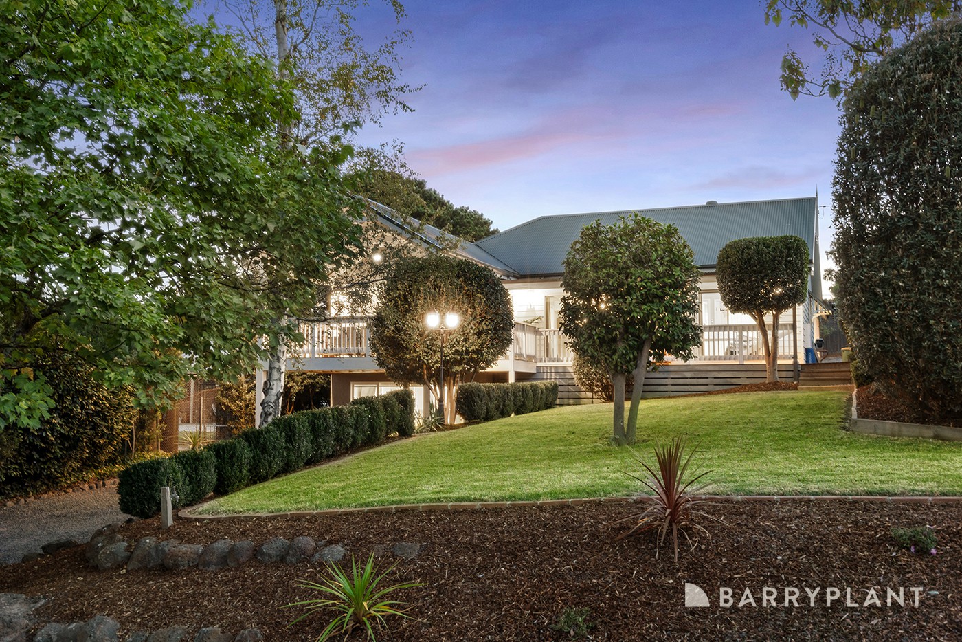 2 Queen Street, Yarra Junction, VIC 3797 - Thumbnail 2 - 07/03/2024