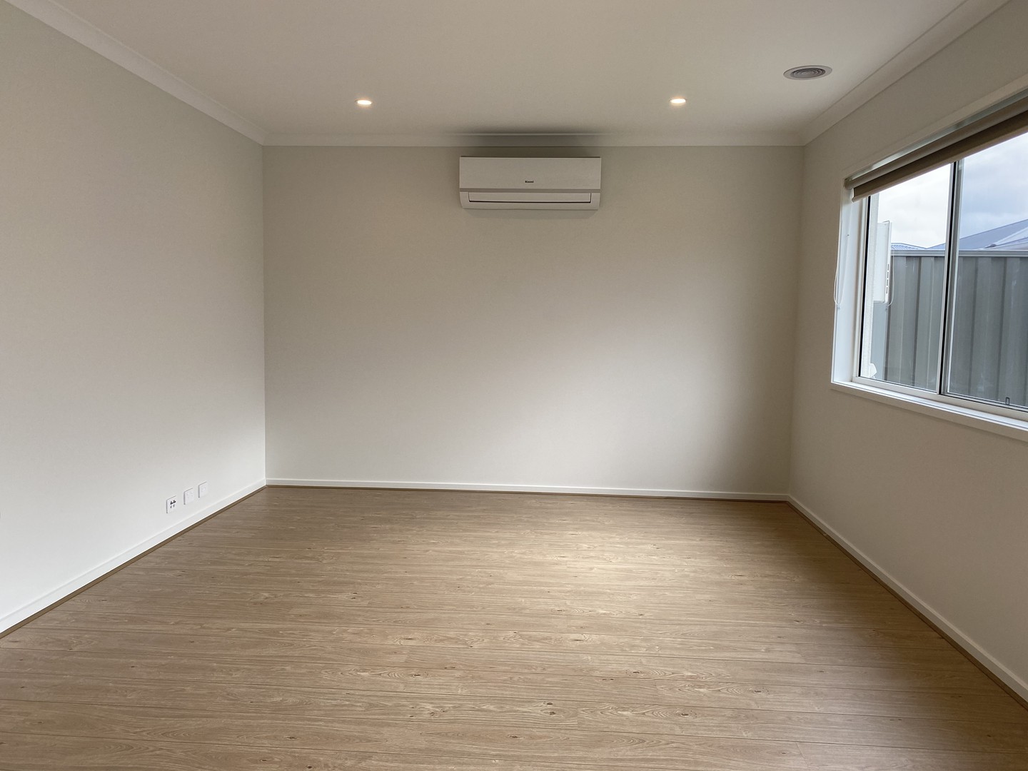 2 Queenscliff  Walk, Tarneit, VIC 3029 - Thumbnail 2 - 02/06/2022