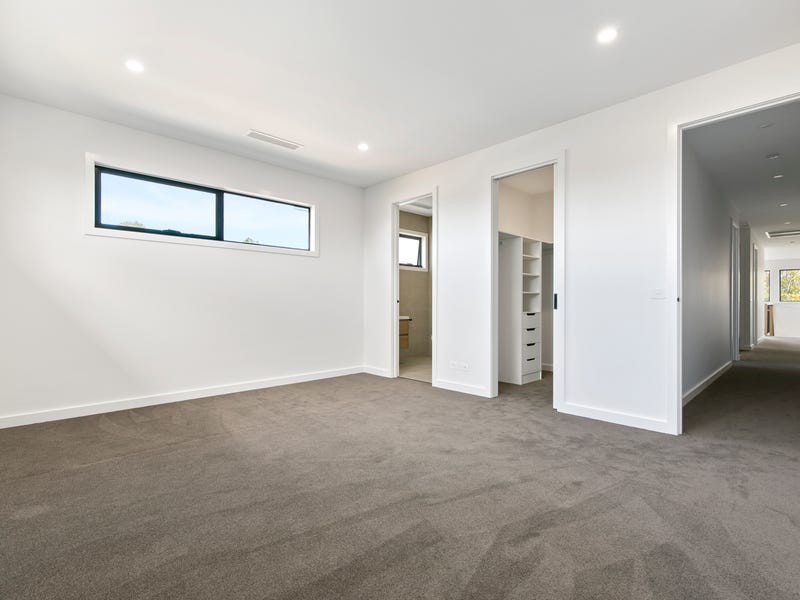 2 Raglan Street, Avondale Heights, VIC 3034, Avondale Heights - Thumbnail 7