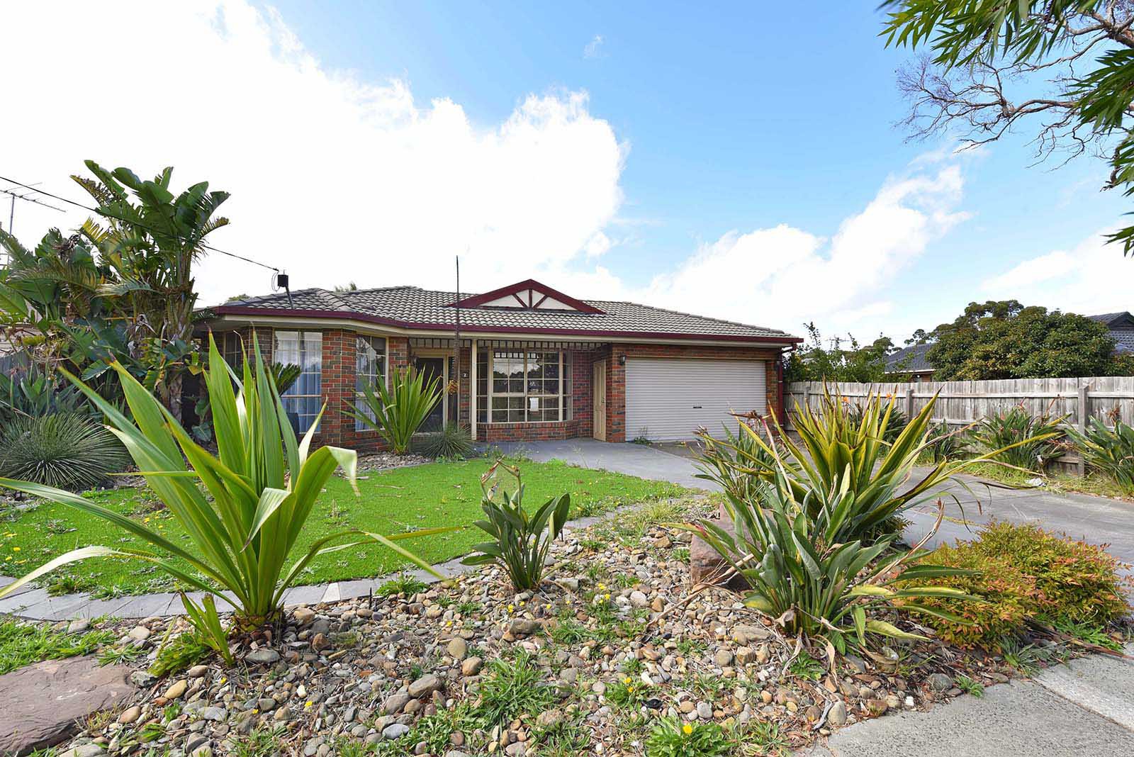 2  Rayfield Avenue, Craigieburn, VIC 3064, Craigieburn - Thumbnail 2