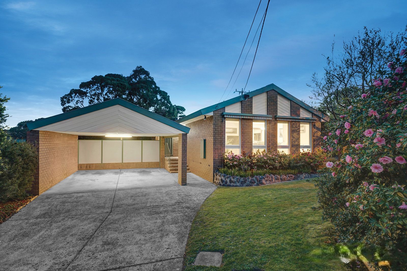 2 Raymond Court, Ringwood East, VIC 3135 - Thumbnail 2 - 05/10/2023