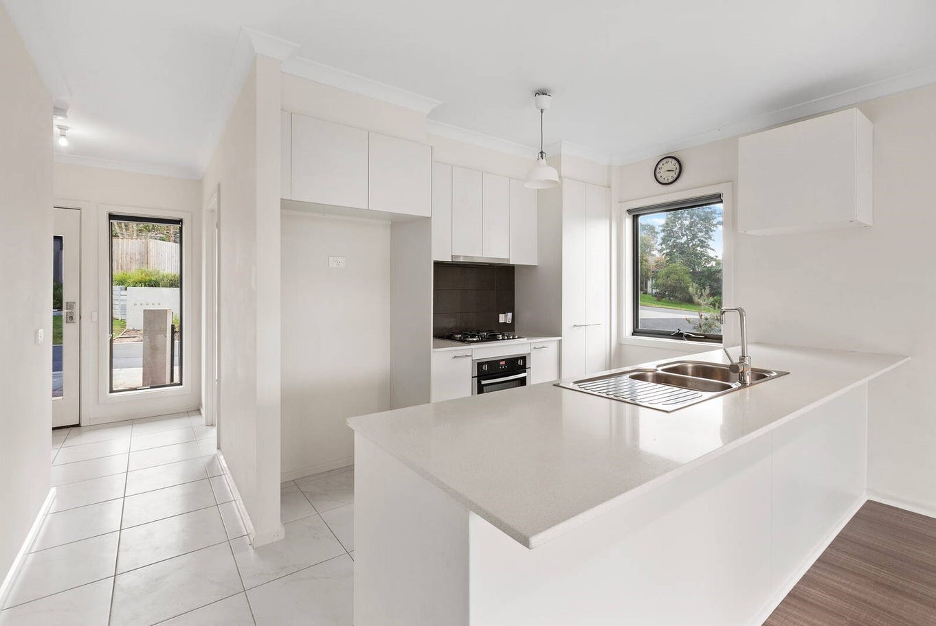 2 Recess Concourse, Mooroolbark, VIC 3138