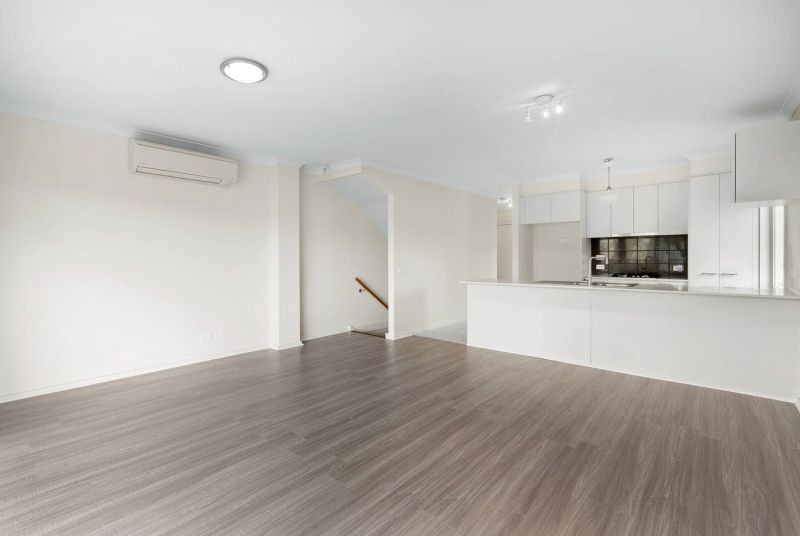 2 Recess Concourse, Mooroolbark, VIC 3138, Mooroolbark - Thumbnail 2