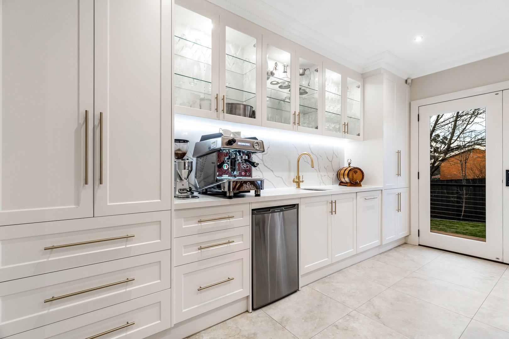 2 Redwood Court, Lysterfield, VIC 3156, Lysterfield - Thumbnail 6