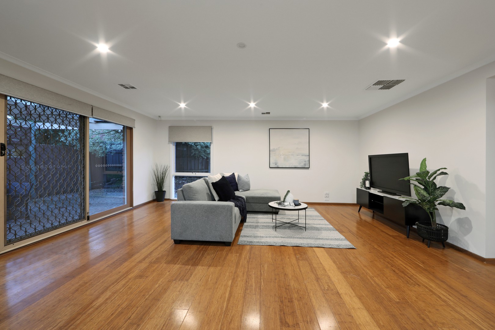 2 Rigby Mews, Rowville, VIC 3178, Rowville - Thumbnail 5