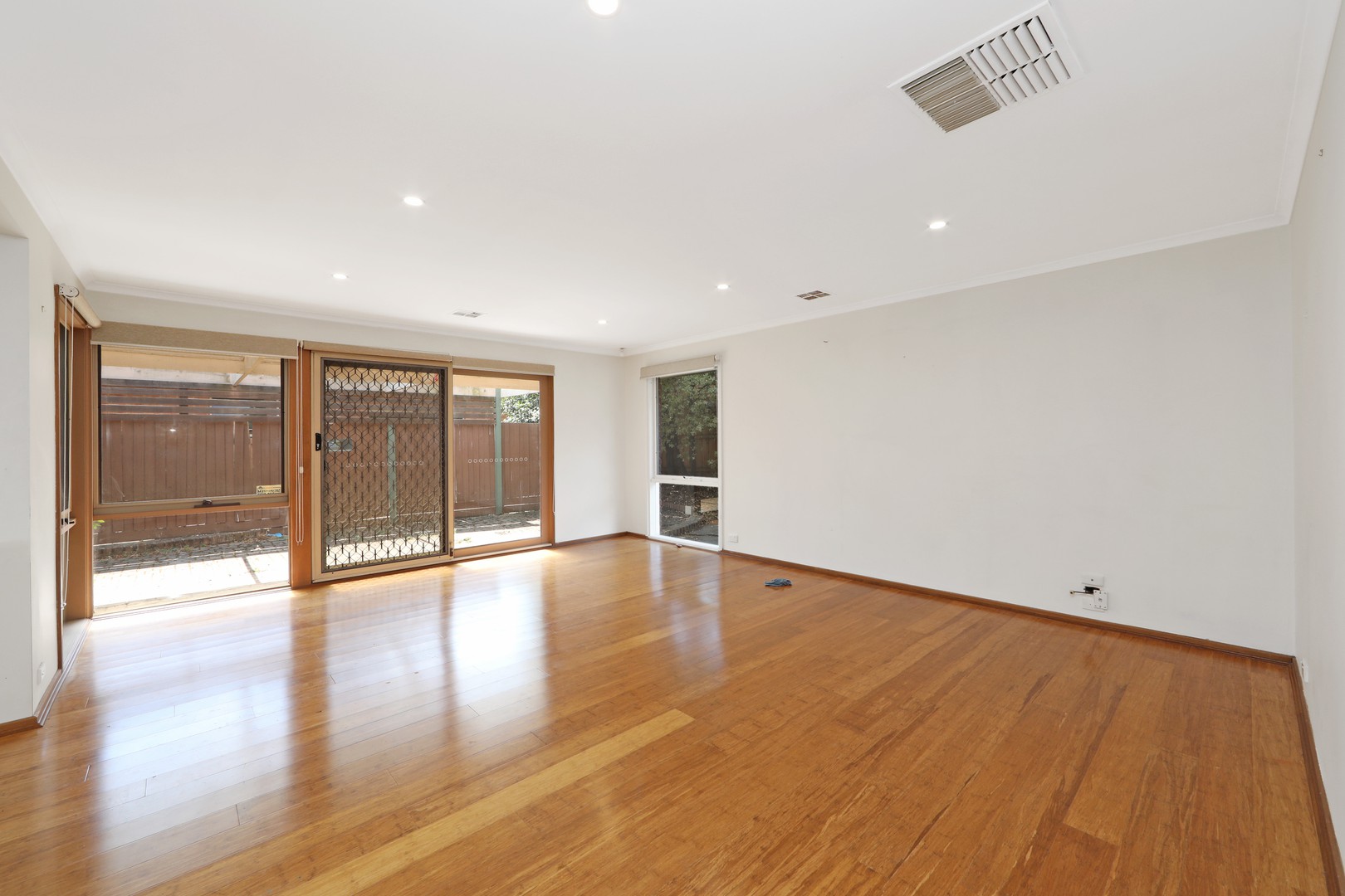 2 Rigby Mews, Rowville, VIC 3178, Rowville - Thumbnail 4