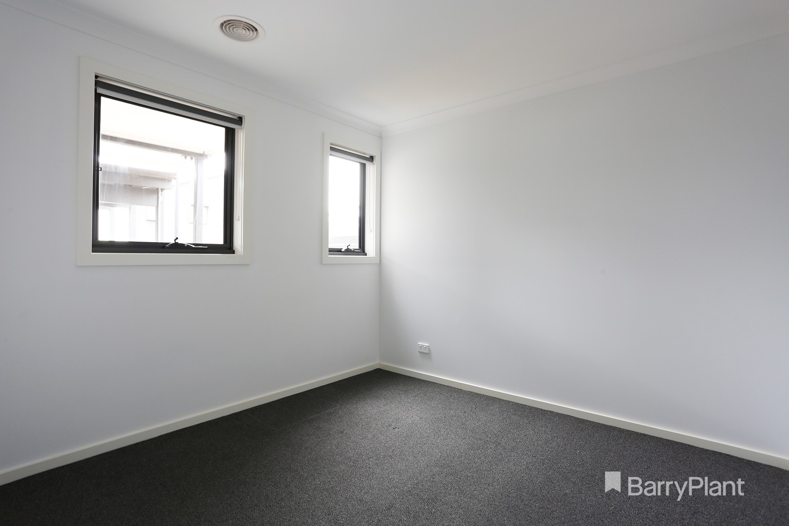 2 Ripplebrook Walk, Pakenham, VIC 3810, Pakenham - Thumbnail 7