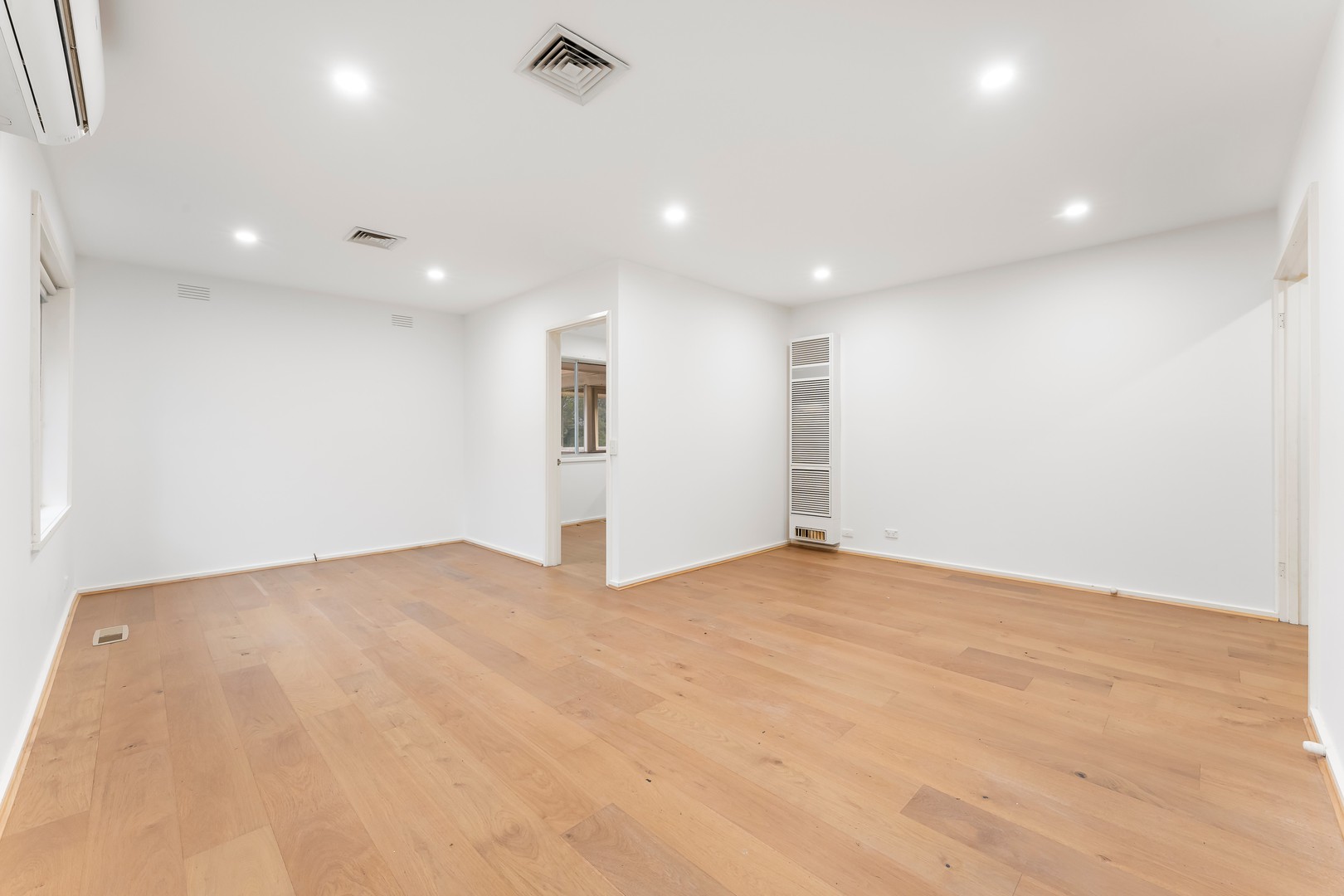 2 Ritz Street, Vermont South, VIC 3133, Vermont South - Thumbnail 4