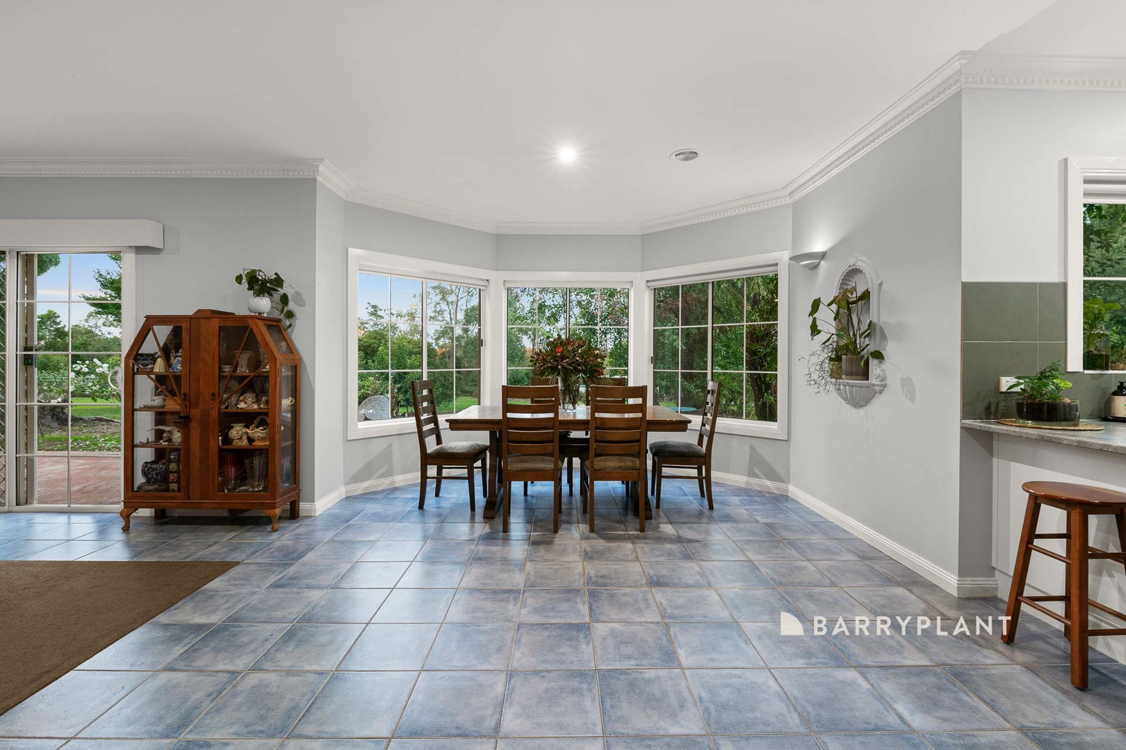 2 Robin Hood Way, Drouin, VIC 3818, Drouin - Thumbnail 3
