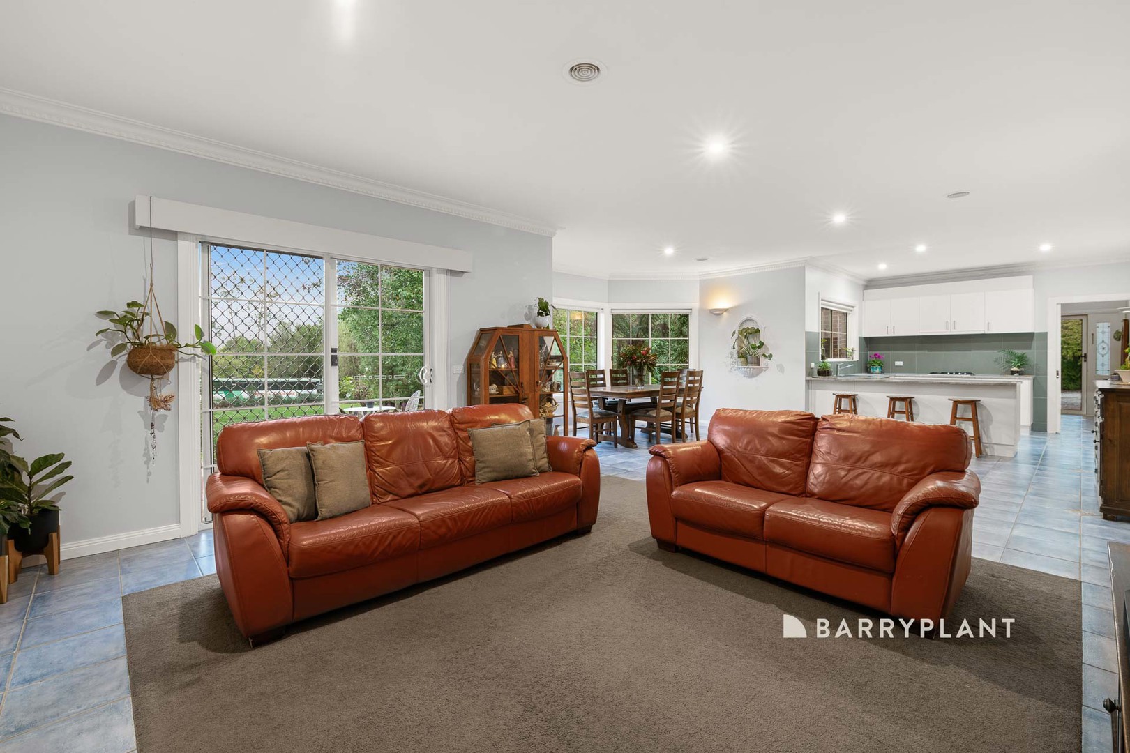 2 Robin Hood Way, Drouin, VIC 3818, Drouin - Thumbnail 8