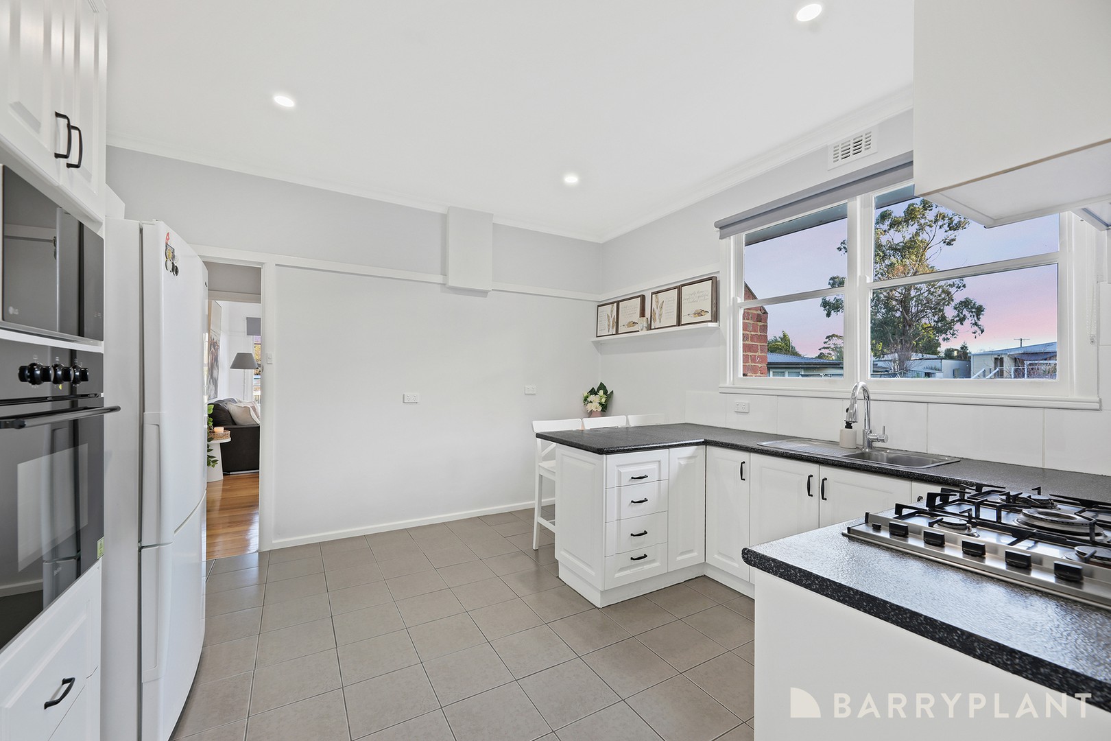 2 Ronalds Court, Drouin, VIC 3818, Drouin - Thumbnail 4