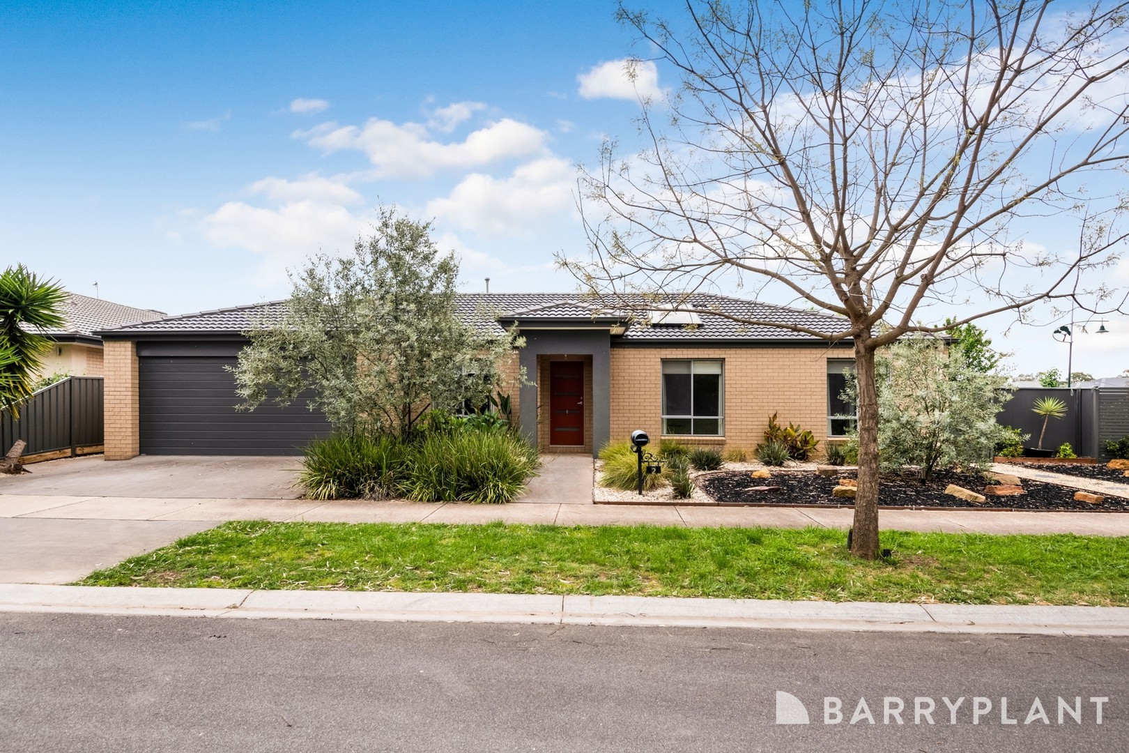 2 Roper Terrace, Epsom, VIC 3551, Epsom - Thumbnail 2