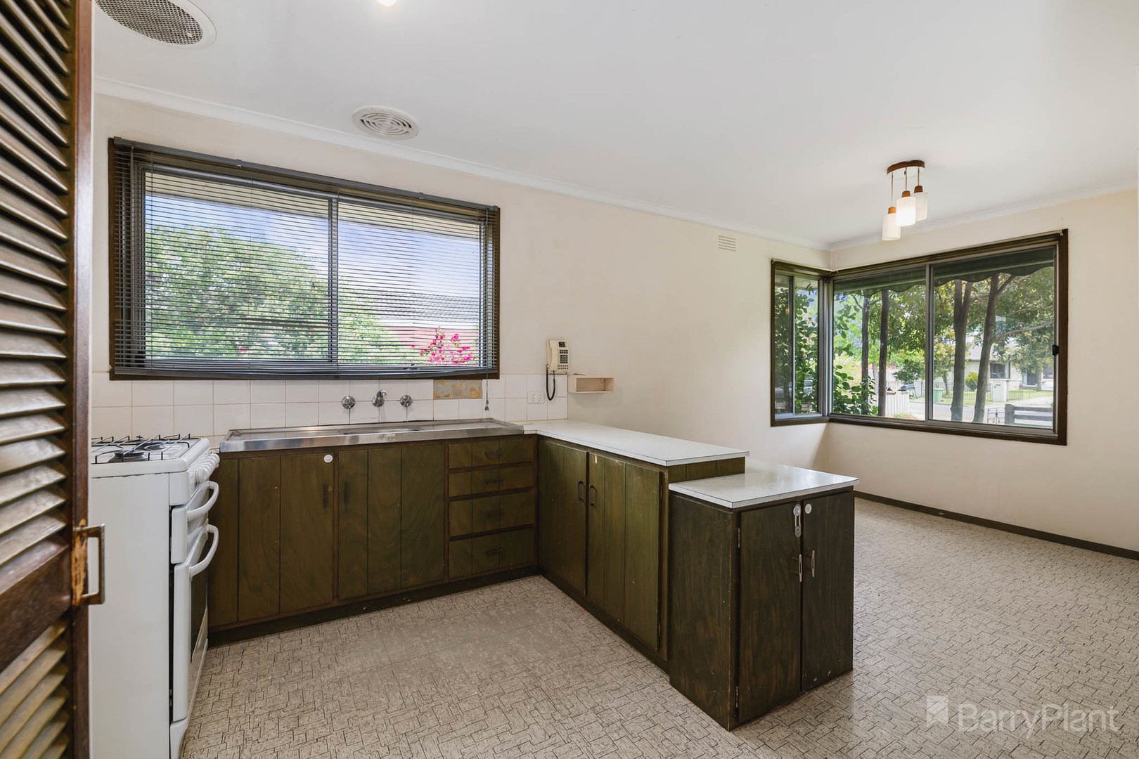 2 Rosalie CourtPakenham, VIC 3810, Pakenham - Thumbnail 6