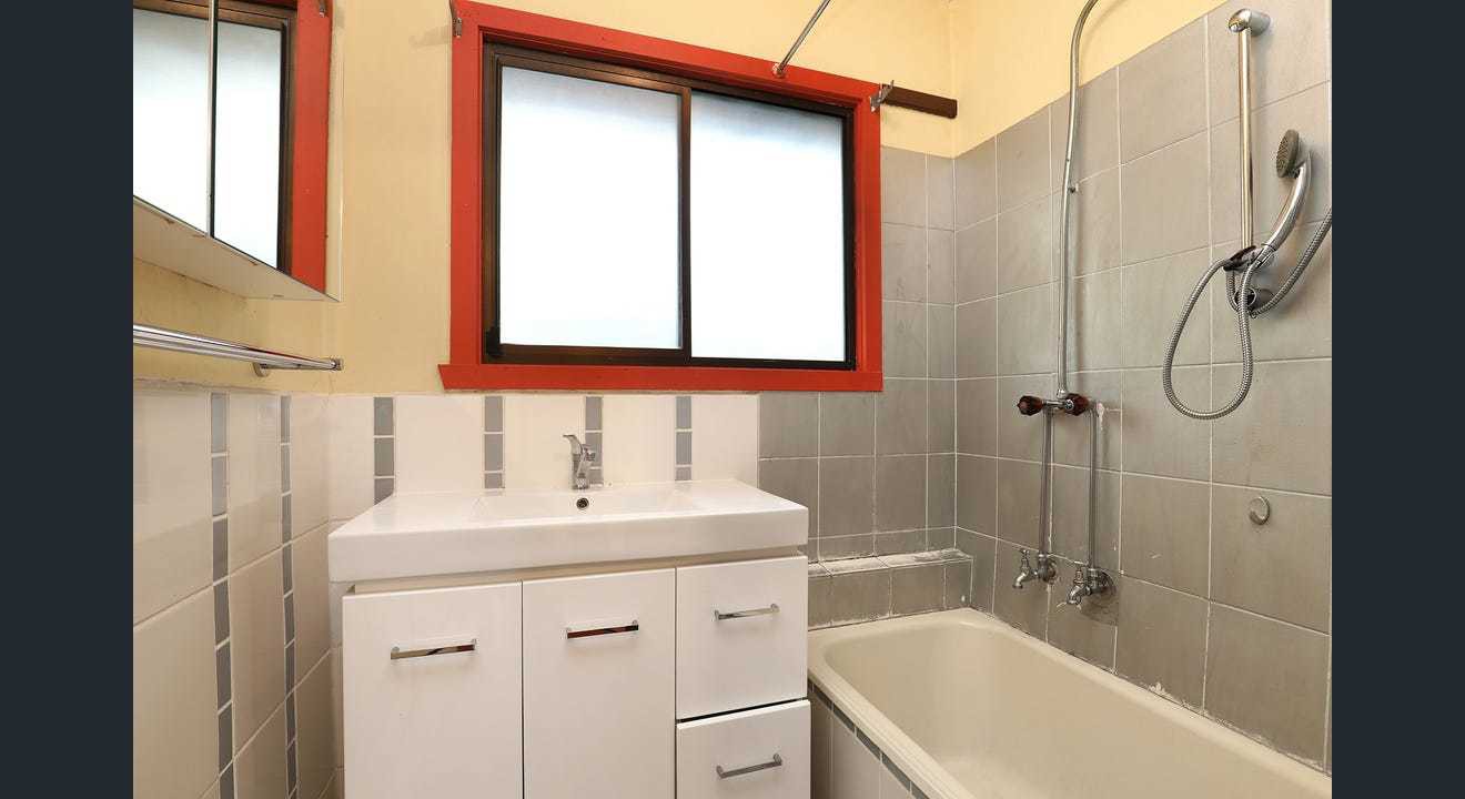 2 Rowan Street, Glenroy, VIC 3046, Glenroy - Thumbnail 4