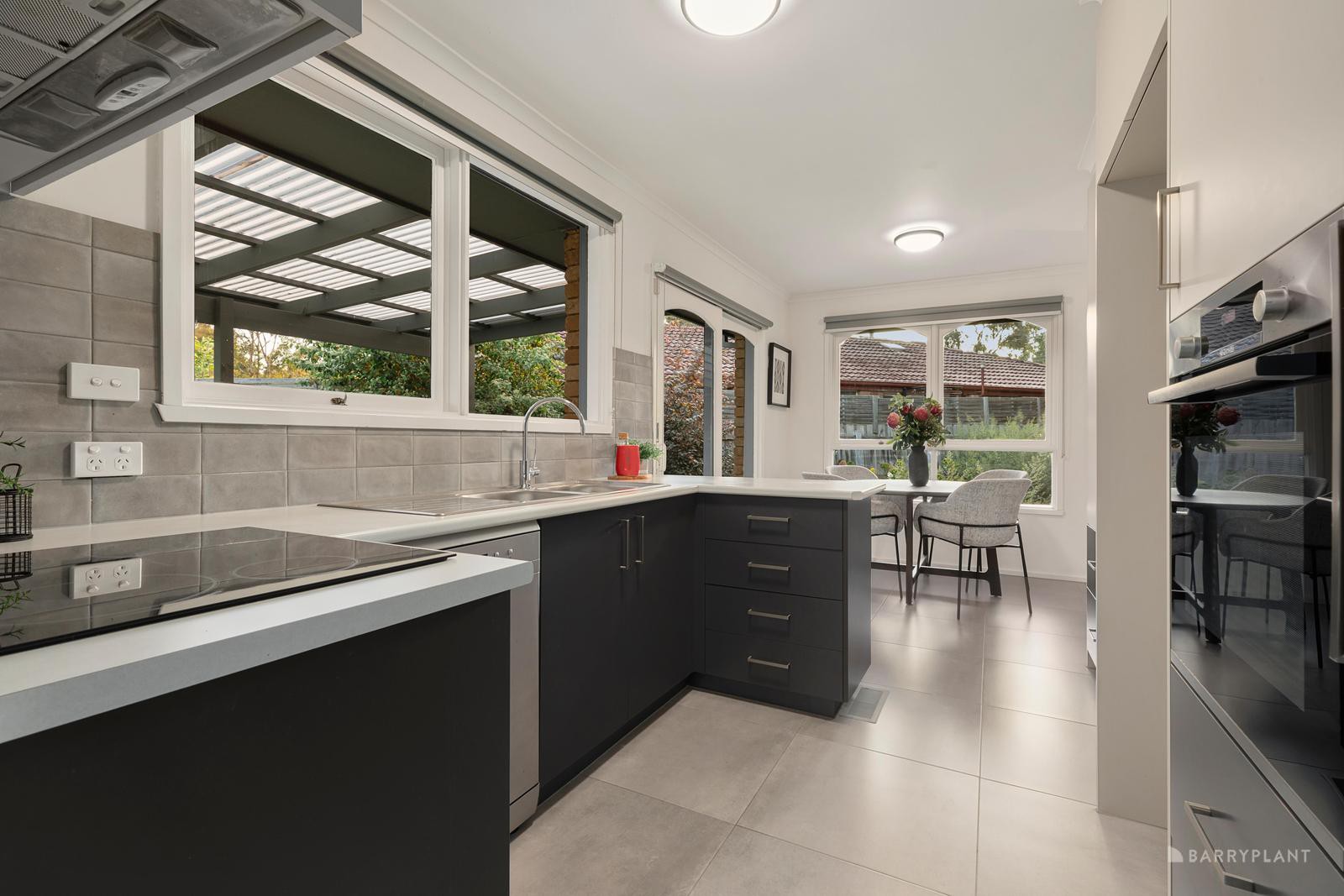 2 Rozelle Avenue, Ringwood East, VIC 3135, Ringwood East - Thumbnail 5