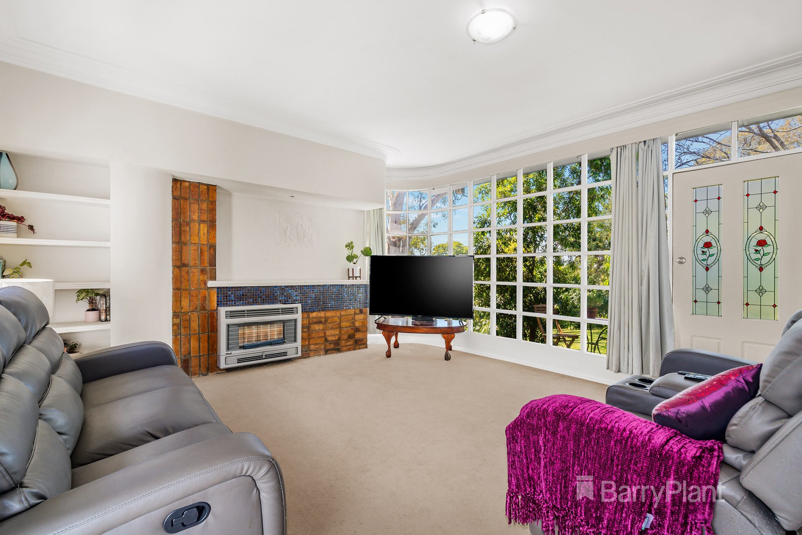 2 Ruthven Street, Macleod, VIC 3085, Macleod - Thumbnail 2