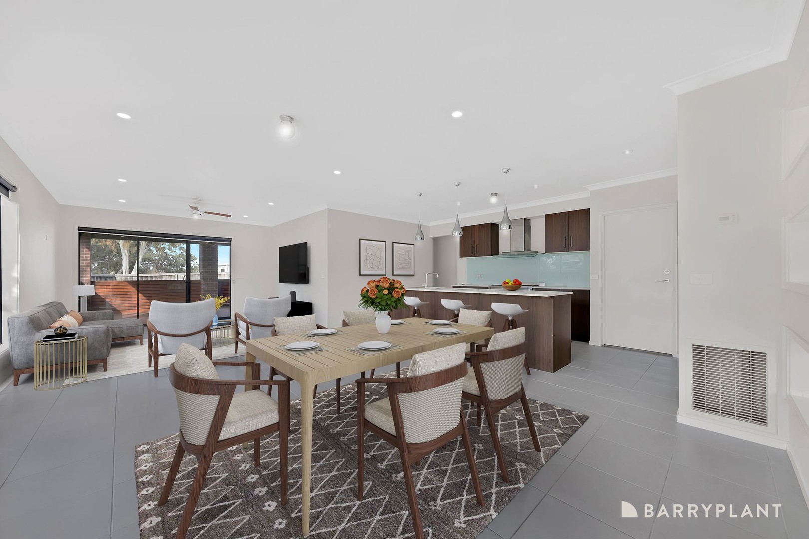 2 Sargood Drive, South Morang, VIC 3752 - Thumbnail 2 - 16/06/2025
