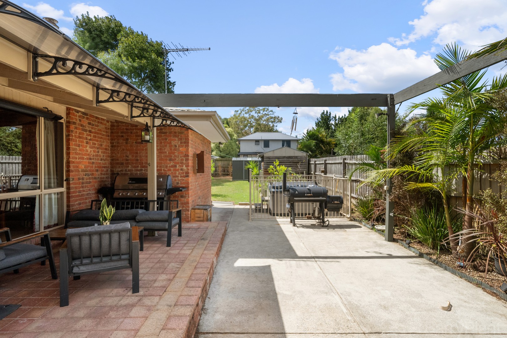 2 School Walk, Croydon South, VIC 3136, Croydon South - Thumbnail 2