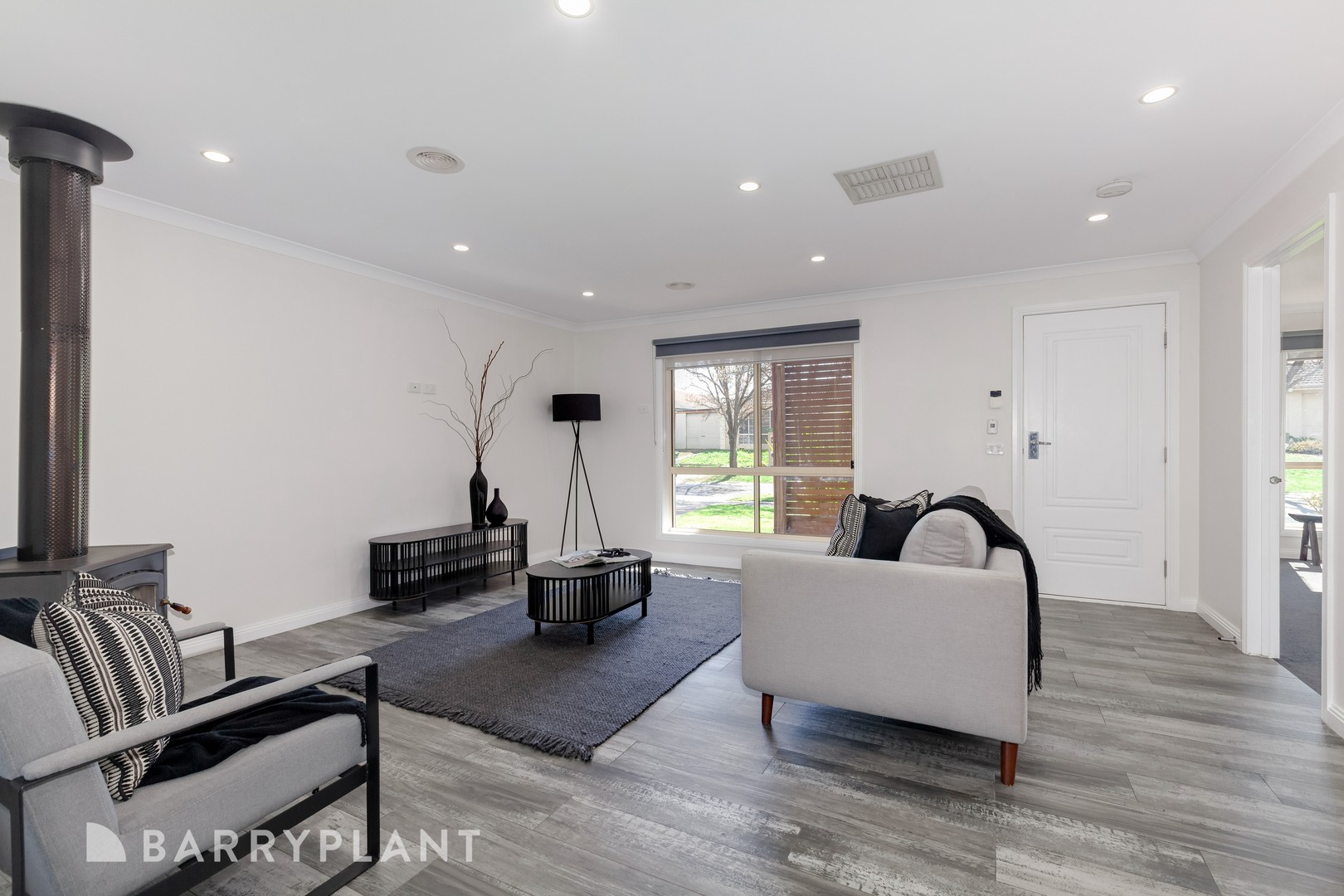 2 Scott Crescent, Wallan, VIC 3756, Wallan - Thumbnail 4