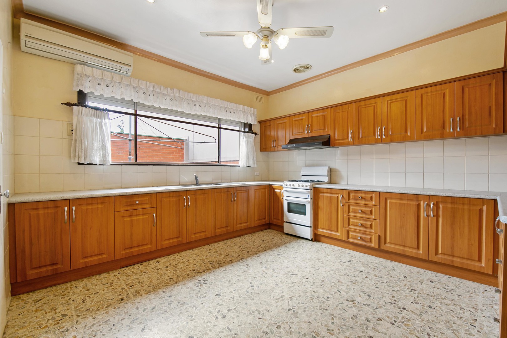 2 Shuter Street, Moonee Ponds, VIC 3039, Moonee Ponds - Thumbnail 4