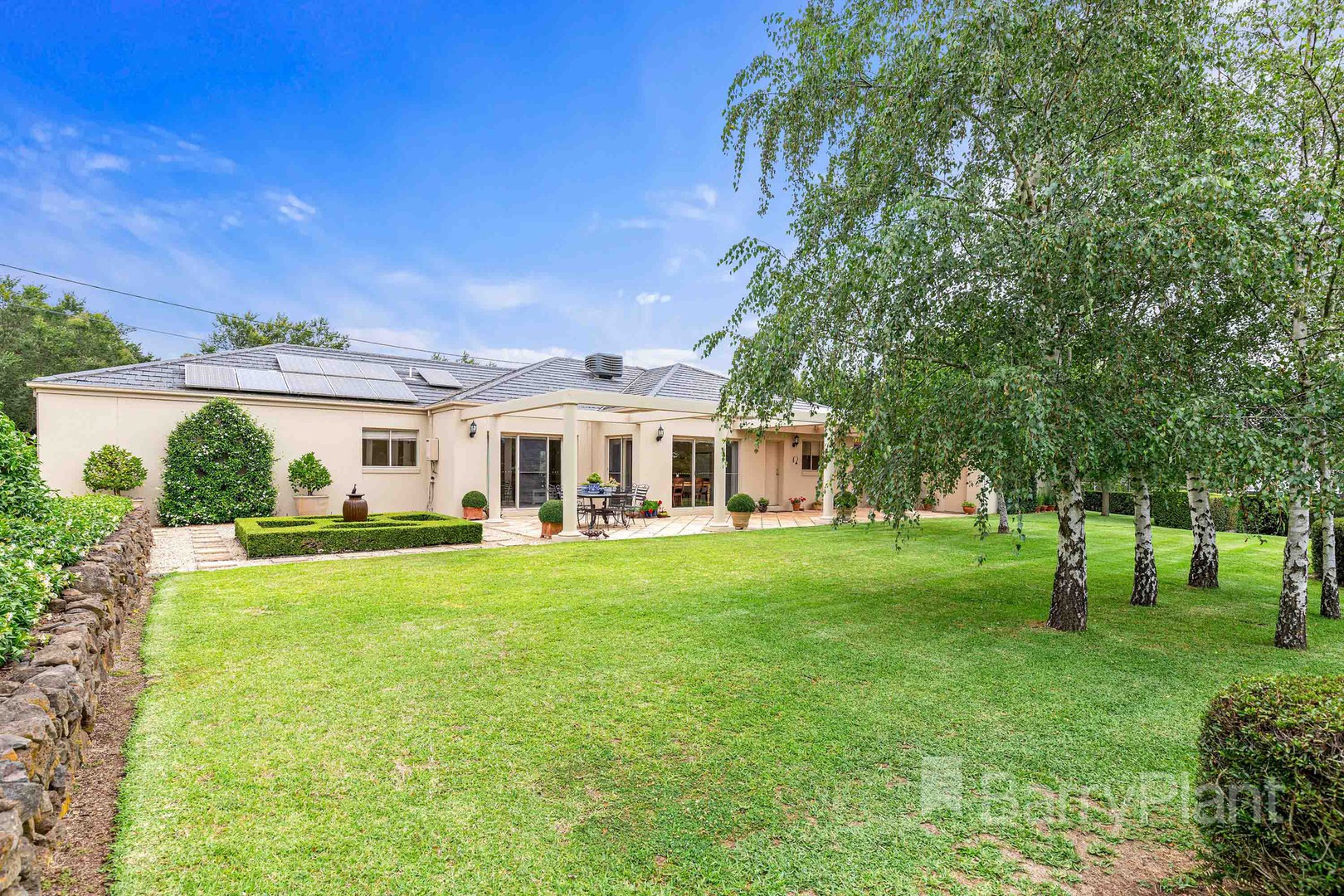 2 Simpson Street, Buninyong, VIC 3357, Buninyong - Thumbnail 2