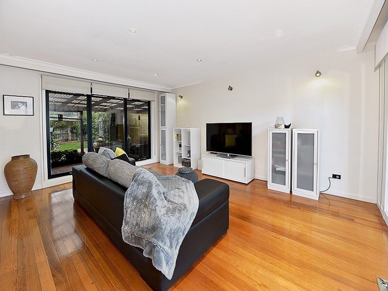 2 Somerset Court, Mulgrave, VIC 3170, Mulgrave - Thumbnail 2